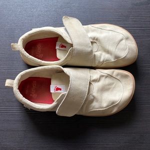 Barefoot shoes Splay